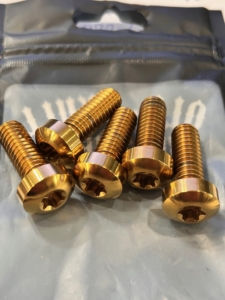 60987-G KIT PERNI DISCO FRENO ORO