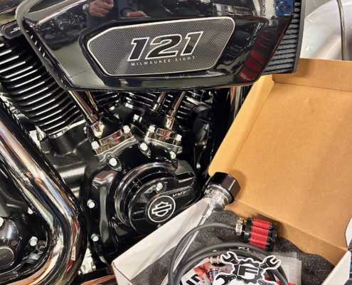 ASTINA LIVELLO OLIO CON SFIATO FEULING PER HD TOURING M8