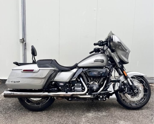 Street Glide CVO 121 2023 1 HARLEY DAVIDSON STREET GLIDE CVO 121 2023