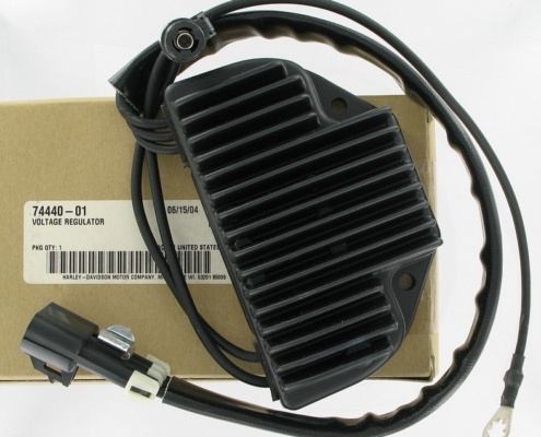 REGOLATORE TENSIONE ORIGINALE HD 74440-01 V-ROD 02-07 REGOLATORE TENSIONE ORIGINALE HD 74440-01 V-ROD 02-07