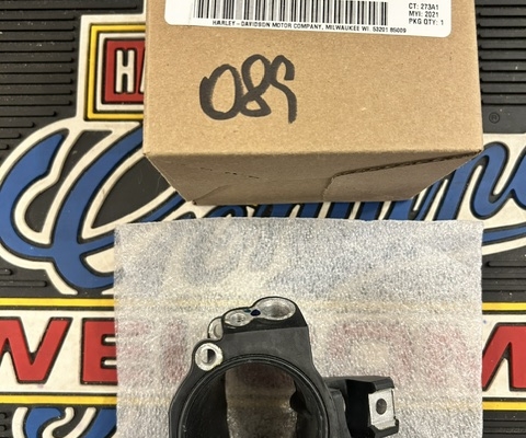 089 Garage - Collettore aspirazione posteriore OEM HD 27300177 RA1250 PanAmerica