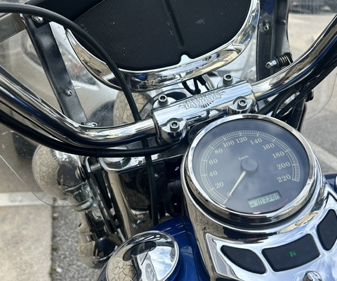 089 Garage - 2011 HERITAGE SOFTAIL CLASSIC FLSTC blu 7